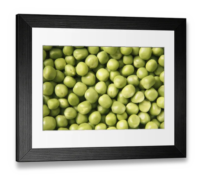 Framed Print : Vegetable, pile of peeled green Peas