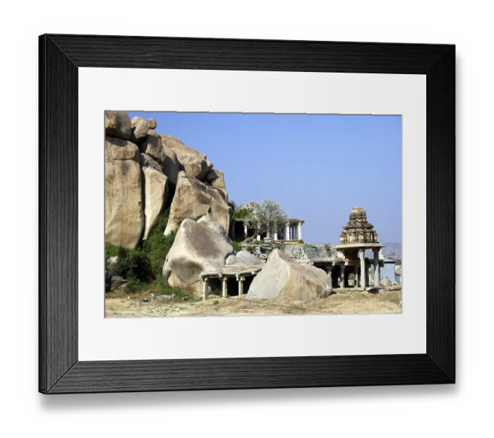 Framed Print : Old temple, Hampi Vijayanagar ruins