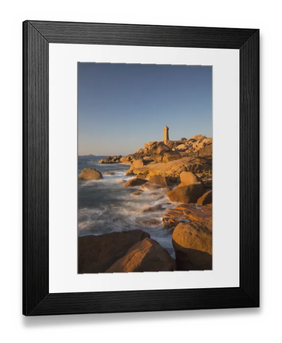 Framed Print : Lighthouse Mean Ruz at Ploumanach Framed Print : Lighthouse Mean Ruz at Ploumanach