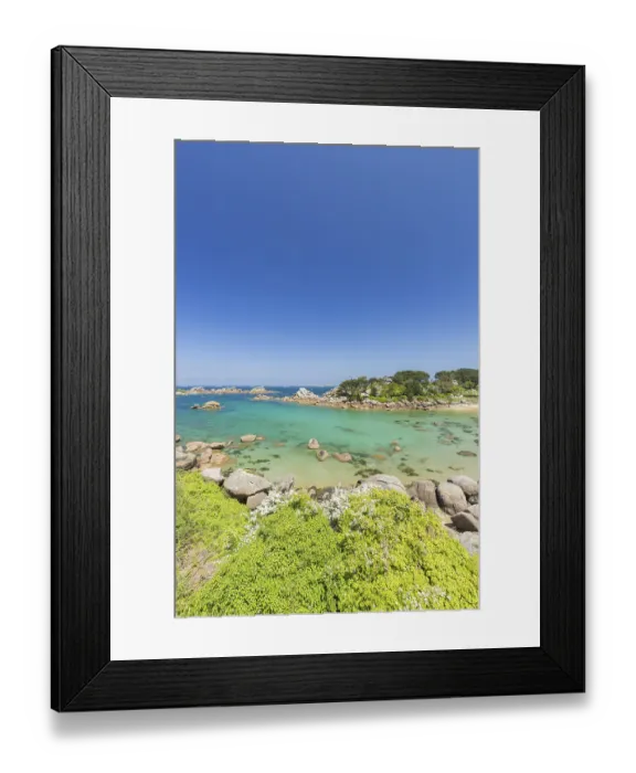 Framed Print : Beach with rocks and sand at the Plage Saint Guirec Framed Print : Beach with rocks and sand at the Plage Saint Guirec