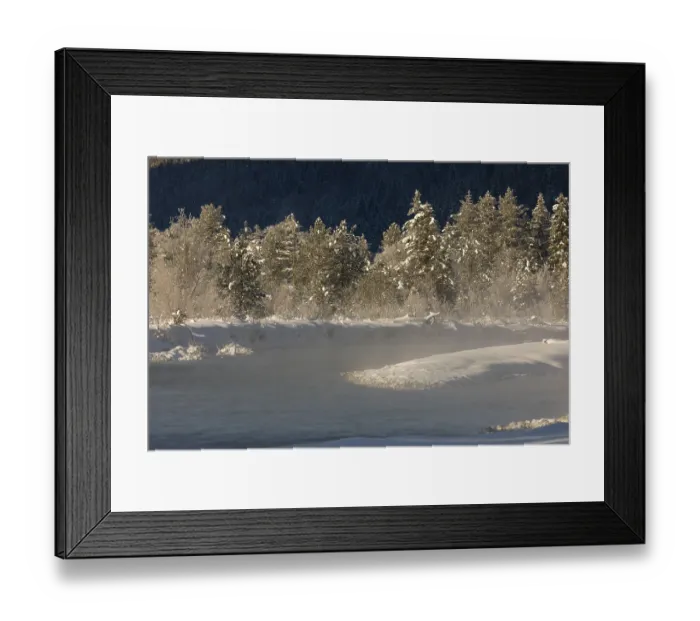 Framed Print : Isar valley in winter at temperatures of minus 18 degrees Celsius