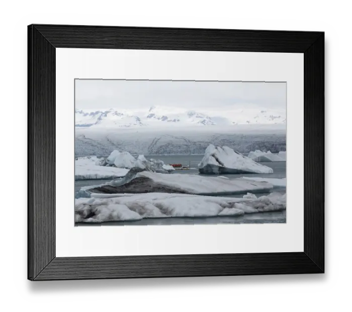 Framed Print : Icebergs on the Joekulsarlon glacial lake or lagoon Framed Print : Icebergs on the Joekulsarlon glacial lake or lagoon