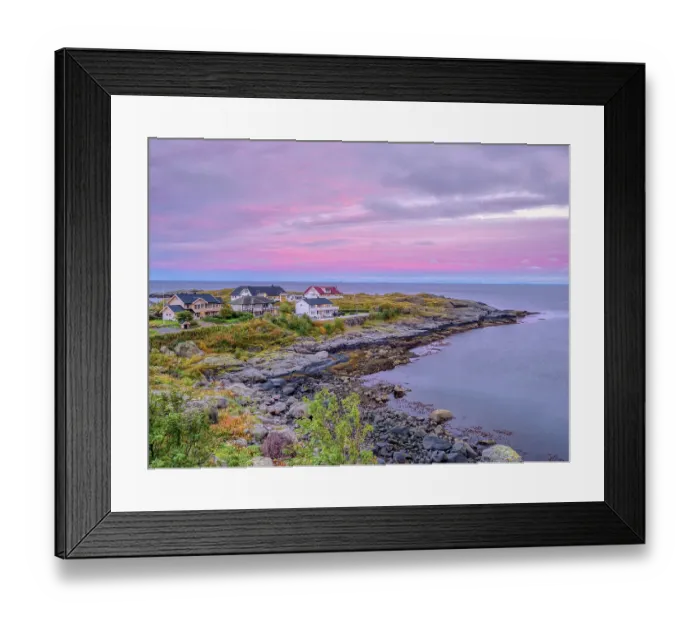 Framed Print : Houses by the sea in Reine at sunset Framed Print : Houses by the sea in Reine at sunset