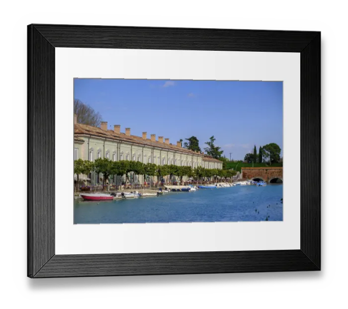 Framed Print : Padiglione degli Ufficiali at the harbour basin
