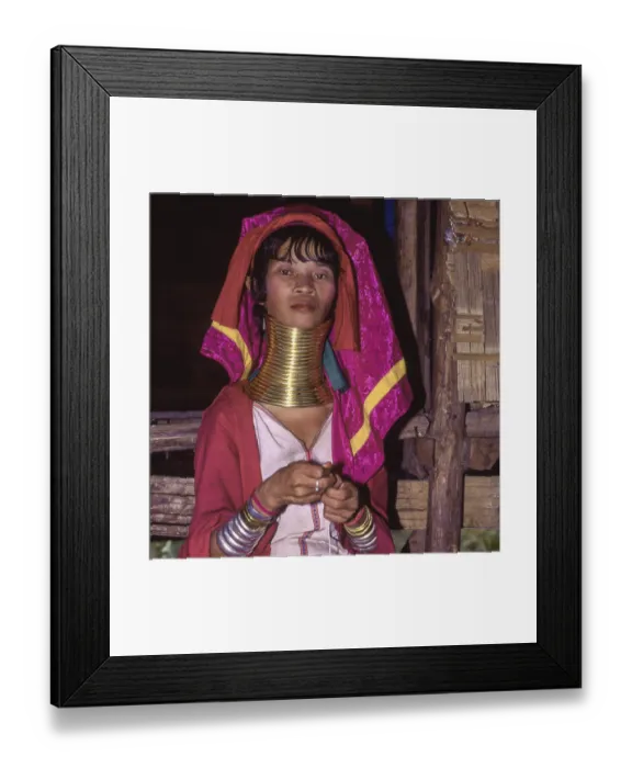 Framed Print : Long-necked Pa Dawan