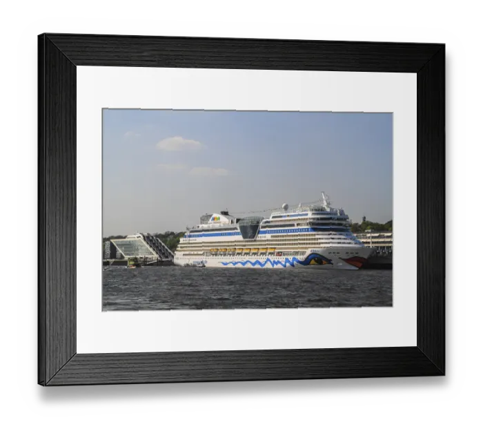 Framed Print : Cruise terminal Hamburg Cruise Centre Altona on the Elbe