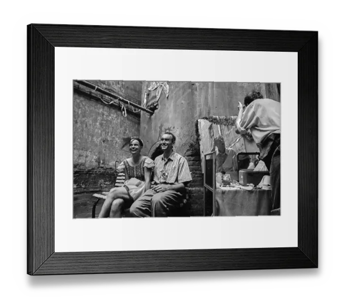Framed Print : Germany, Berlin, 04.07.1992, courtyard party of the squat KULE (Kunst & Leben) Framed Print : Germany, Berlin, 04.07.1992, courtyard party of the squat KULE (Kunst & Leben)