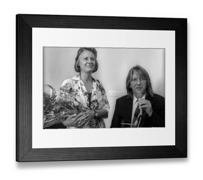 Framed Print : Germany, Berlin, 9 July 1992, Marlis Durkopp
