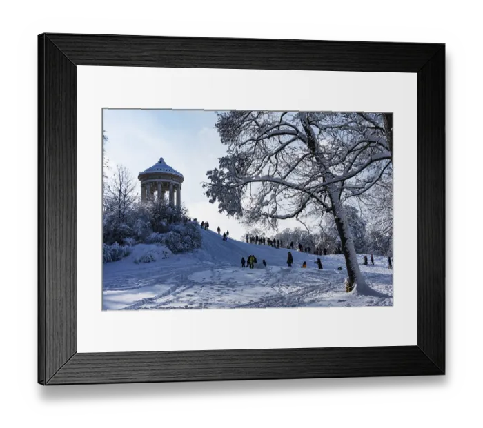 Framed Print : Monopteros, sledging, walker, winter with snow in the southern part of the English Garden