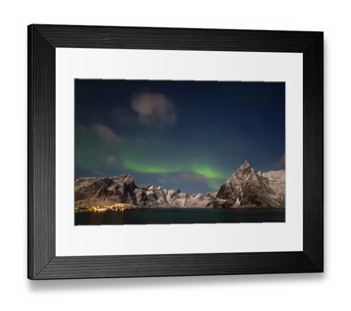 Framed Print : Northern Lights (Aurora borealis)