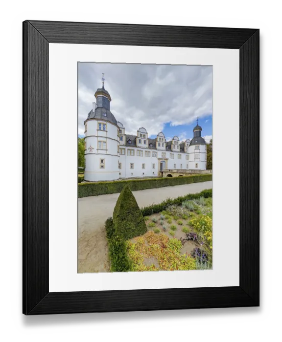 Framed Print : Neuhaus Castle, Paderborn, North Rhine-Westphalia