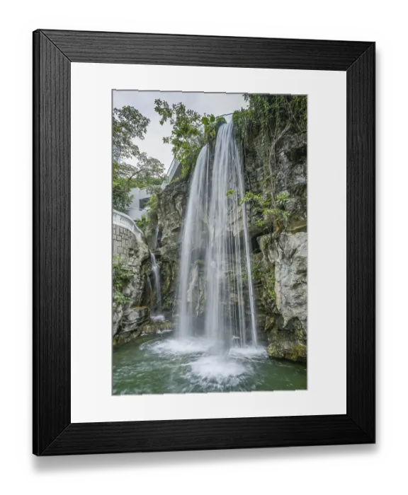 Framed Print : Waterfall in Hong Kong Park, Cotton Street Framed Print : Waterfall in Hong Kong Park, Cotton Street