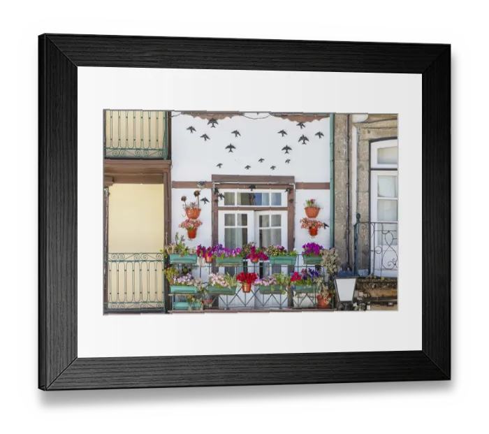 Framed Print : Traditional building facade, Guimaraes