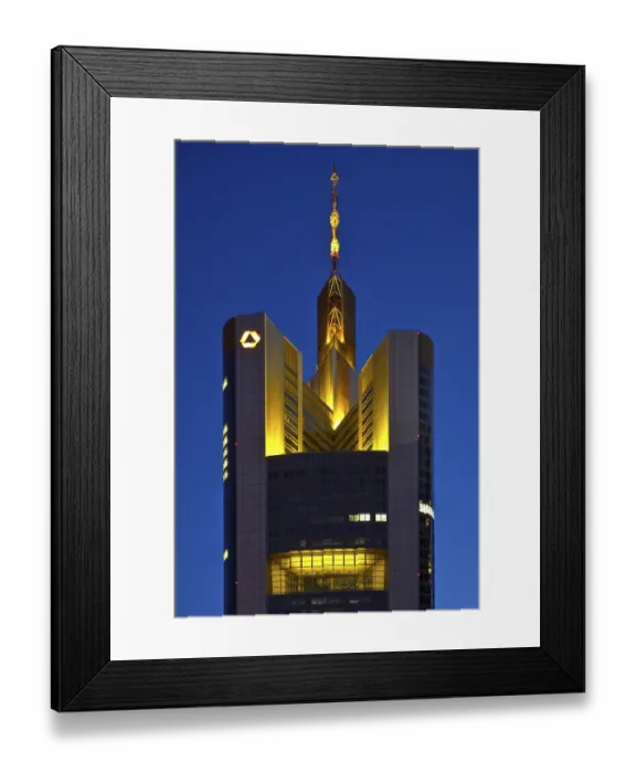 Framed Print : Tower of the Commerzbank headquarters in the evening