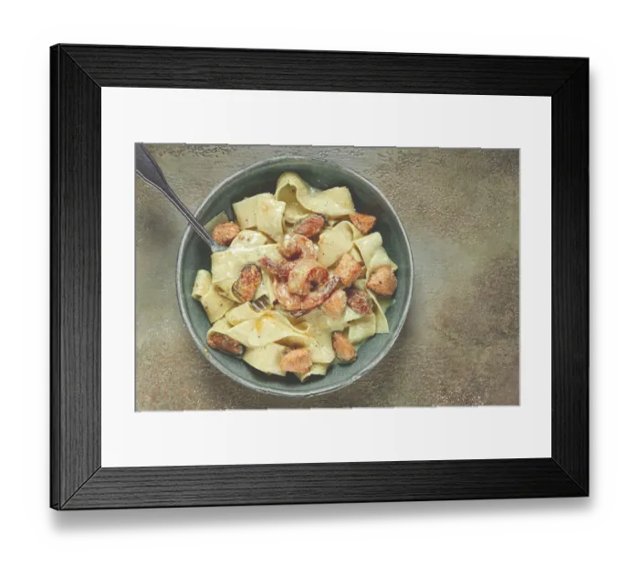 Framed Print : Papardelle pasta in creamy sauce with seafood