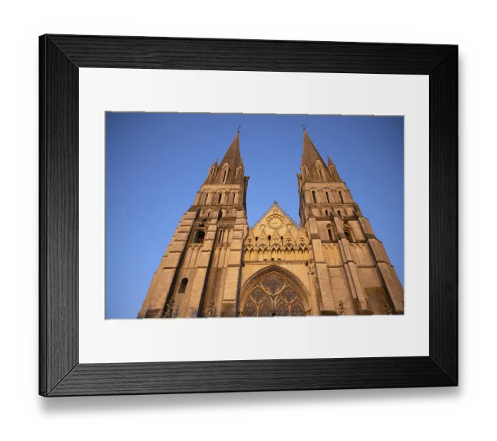 Framed Print : West facade, Cathedral Cathedrale Notre-Dame de Bayeux