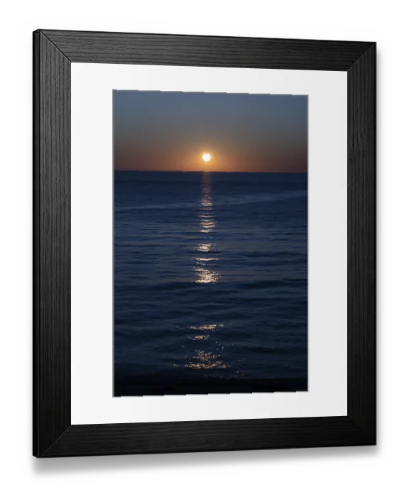 Framed Print : Sunset by the sea, North Sea, English Channel Framed Print : Sunset by the sea, North Sea, English Channel