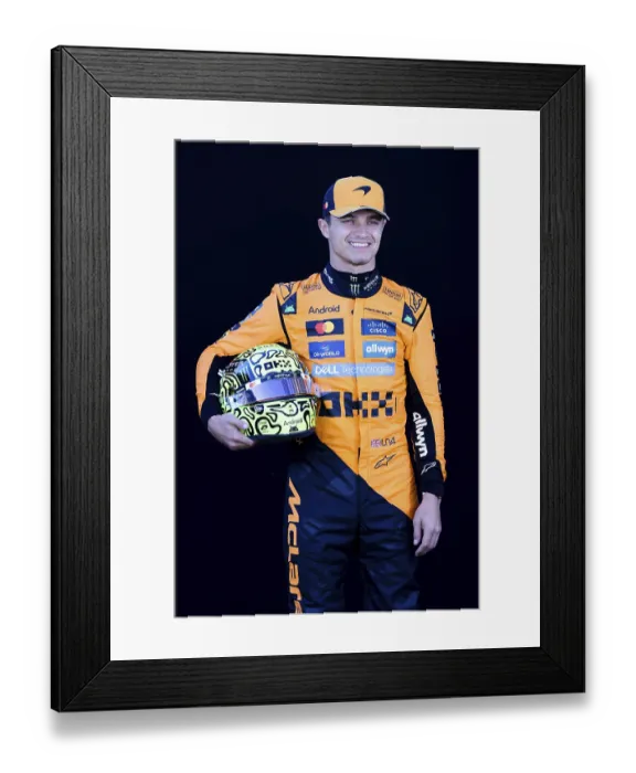 Framed Print : MELBOURNE, AUSTRALIA - MARCH 13