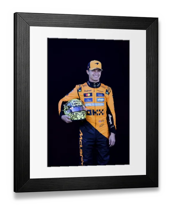 Framed Print : MELBOURNE, AUSTRALIA - MARCH 13