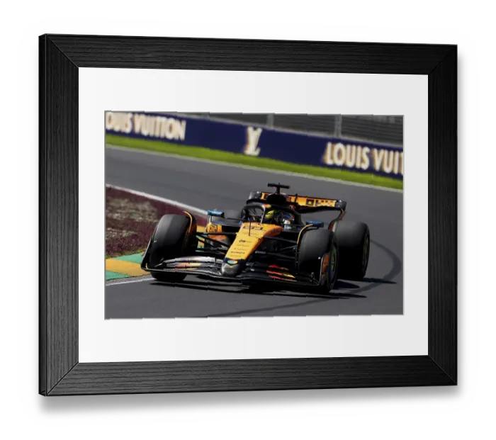 Framed Print : MELBOURNE, AUSTRALIA - MARCH 14 Framed Print : MELBOURNE, AUSTRALIA - MARCH 14