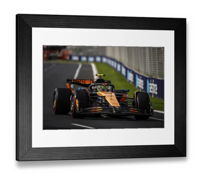 Framed Print : MELBOURNE, AUSTRALIA - MARCH 14 Framed Print : MELBOURNE, AUSTRALIA - MARCH 14