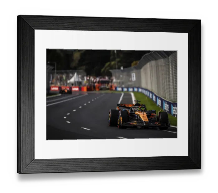 Framed Print : MELBOURNE, AUSTRALIA - MARCH 14 Framed Print : MELBOURNE, AUSTRALIA - MARCH 14