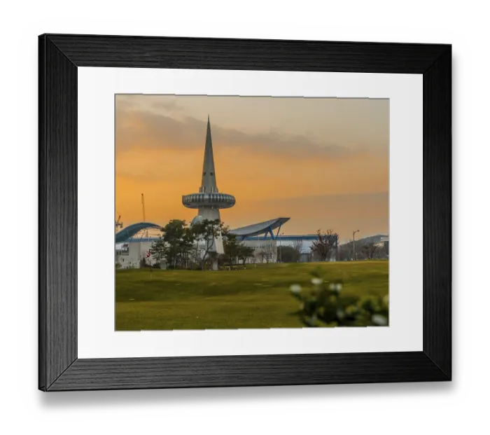 Framed Print : Daejeon, South Korea, December 23