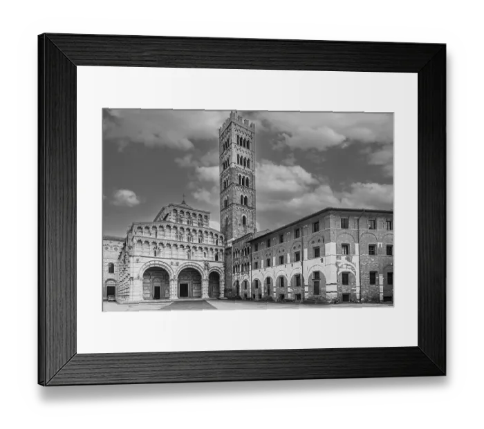Framed Print : The Cathedral of San Martino, historic city centre