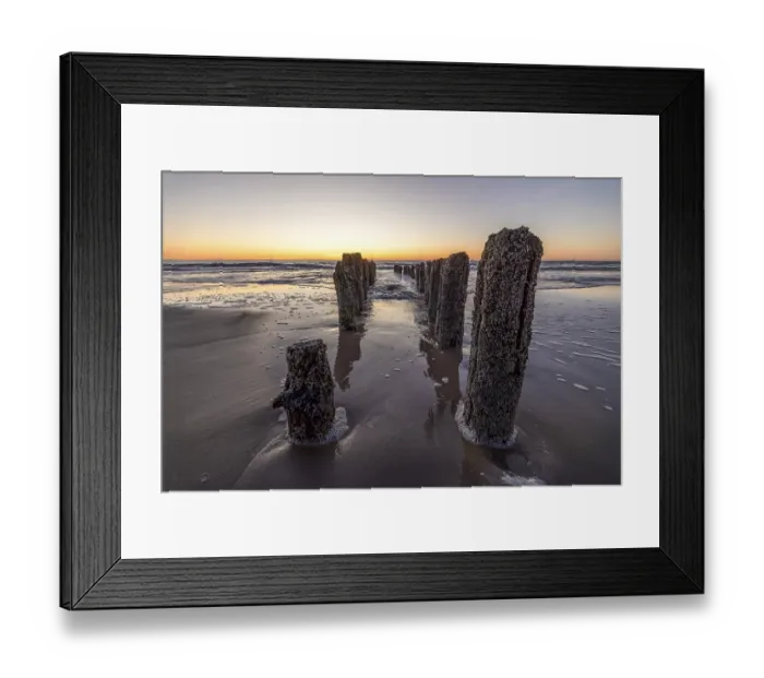 Framed Print : Sunset by the sea, waves, North Sea Framed Print : Sunset by the sea, waves, North Sea