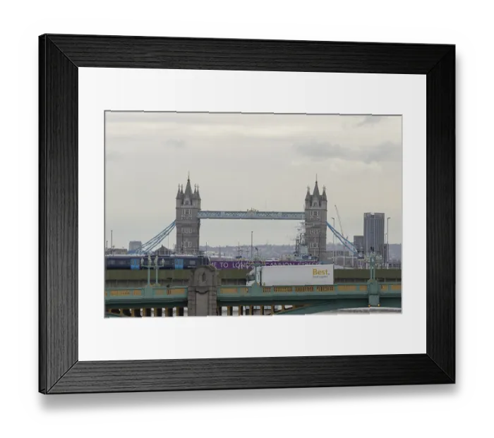 Framed Print : Tower bridge, City of London, England