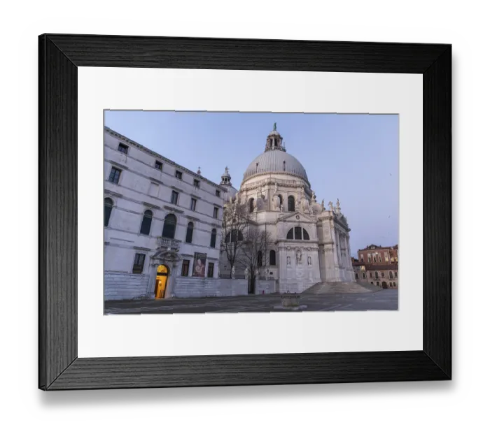 Framed Print : Blaue Stunde vor Sonnenaufgang Framed Print : Blaue Stunde vor Sonnenaufgang