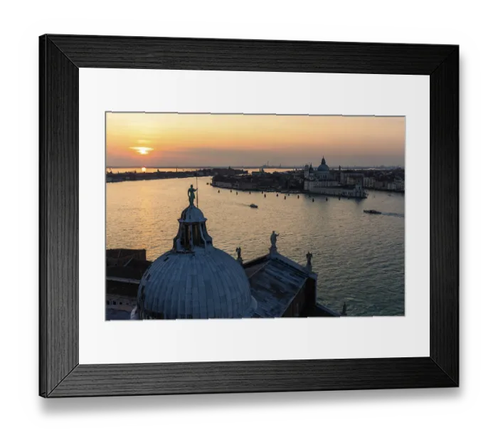 Framed Print : Abendstimmung bei Sonnenuntergang Framed Print : Abendstimmung bei Sonnenuntergang