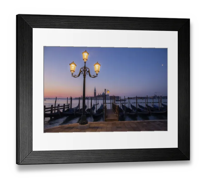 Framed Print : Dawn, Venetian gondolas with the church of San Giorgio Maggiore in the background