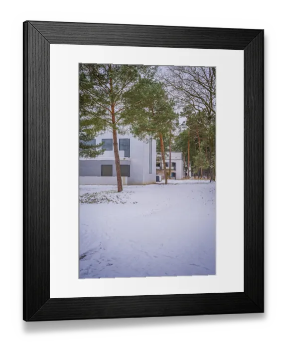Framed Print : Bauhaus Meisterhaus Feininger, Moholy-Nagy in a snow-covered environment
