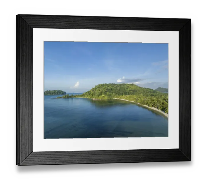 Framed Print : Aerial View, seychellen, Mahe, Port Glaud and Port launay Beach