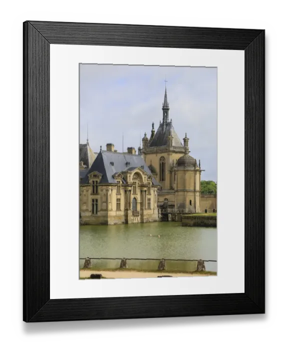 Framed Print : Chateau de Chantilly Castle, Oise department