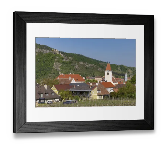 Framed Print : Rossatz parish church, vineyards