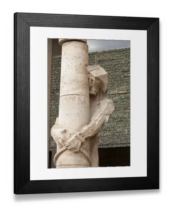 Framed Print : The Passion of Jesus, sculptures