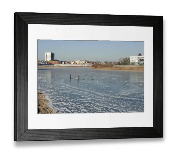 Framed Print : Fishermen catch fish on the river, winter fishing Framed Print : Fishermen catch fish on the river, winter fishing