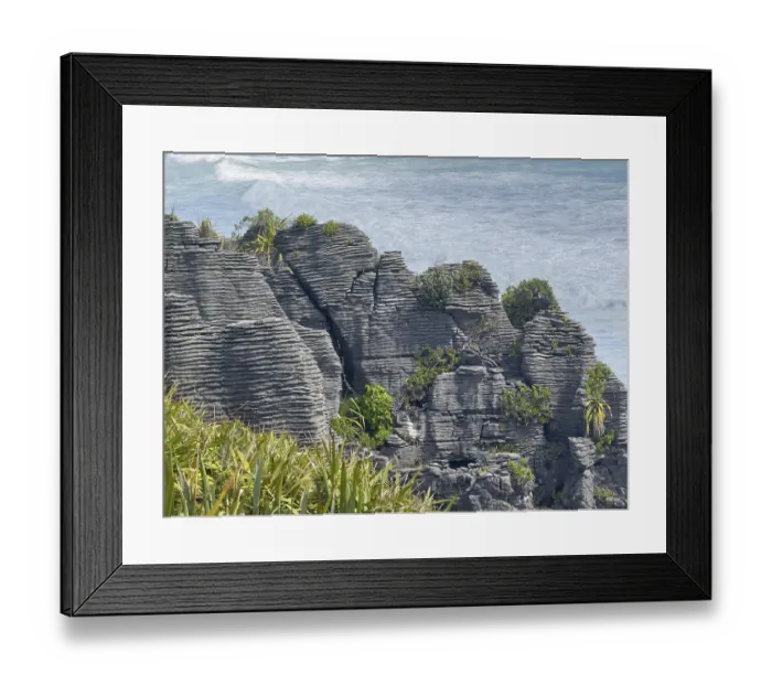 Framed Print : Pancake Rocks in Paparoa National Park