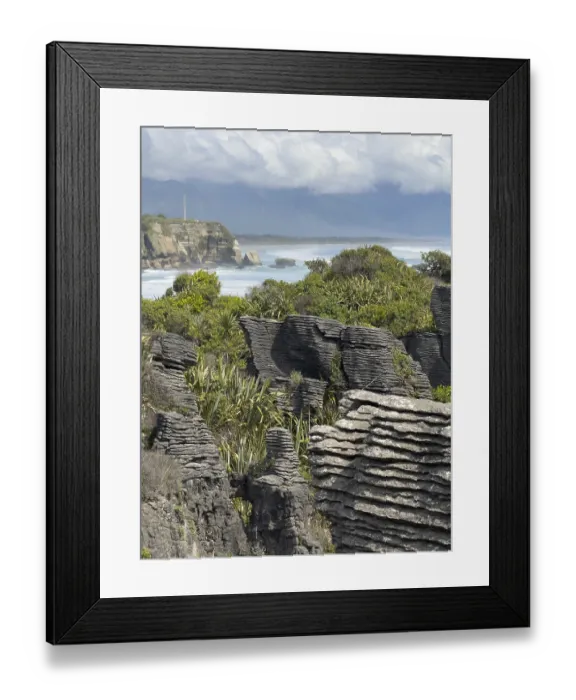 Framed Print : Pancake Rocks in Paparoa National Park
