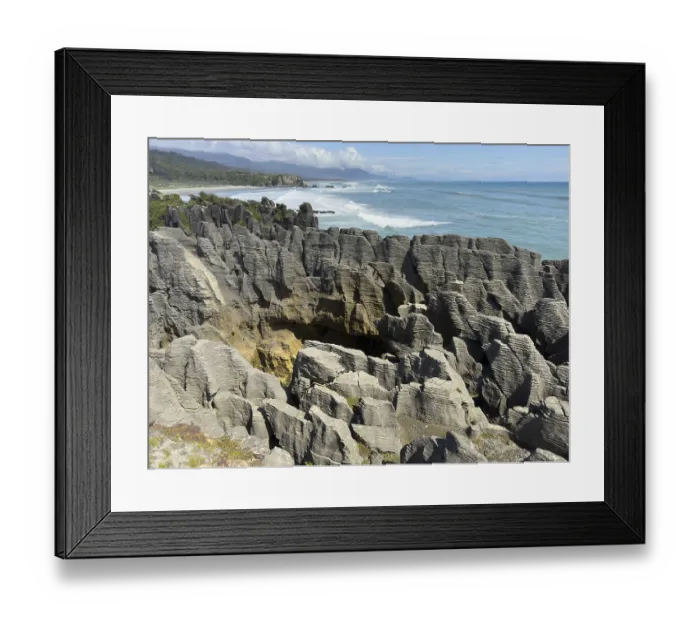 Framed Print : Pancake Rocks in Paparoa National Park