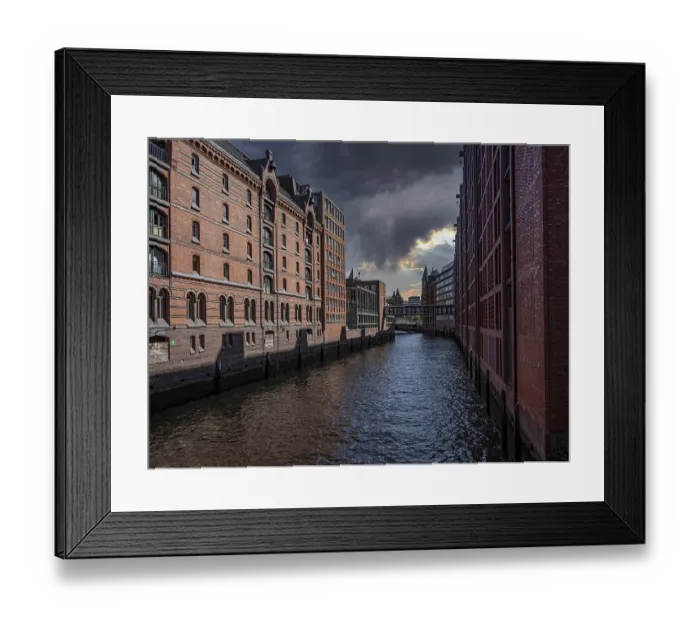 Framed Print : Hamburg, Northern Germany Framed Print : Hamburg, Northern Germany