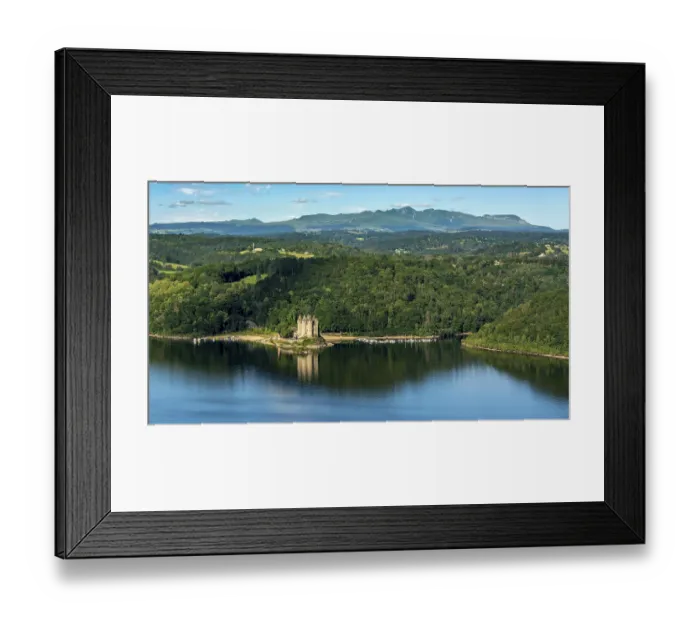 Framed Print : Chateau de Val at Lac de Bort-les-Orgues