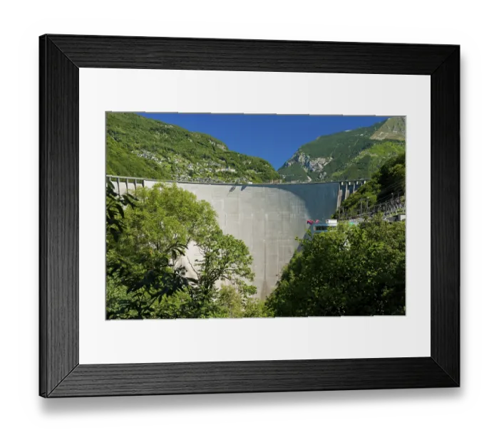 Framed Print : Dam wall in Valle Verzasca valley