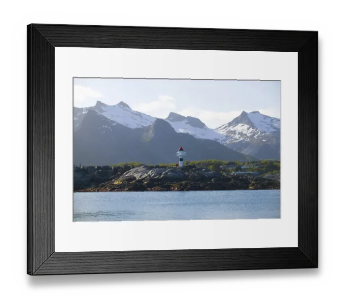 Framed Print : Lofoten near Henningsvaer