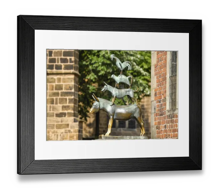 Framed Print : Bronze sculpture, Bremen Town Musicians Framed Print : Bronze sculpture, Bremen Town Musicians