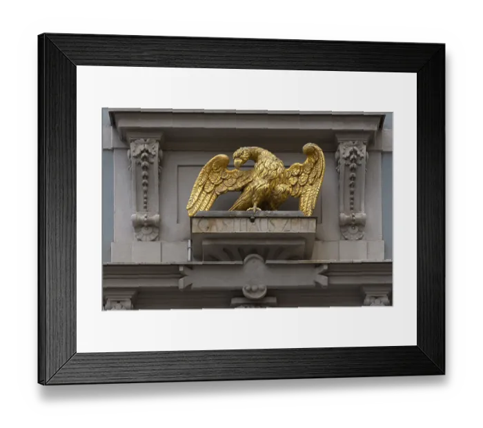 Framed Print : Gilded eagle figure at the Gasthaus zum Goldener Adler