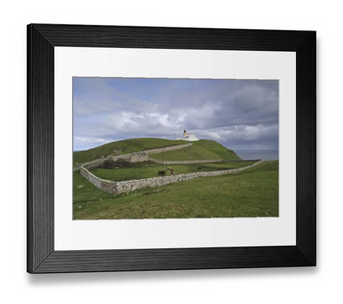 Framed Print : The Stoer Head Lighthouse at the Point of Stoer in Sutherland Framed Print : The Stoer Head Lighthouse at the Point of Stoer in Sutherland