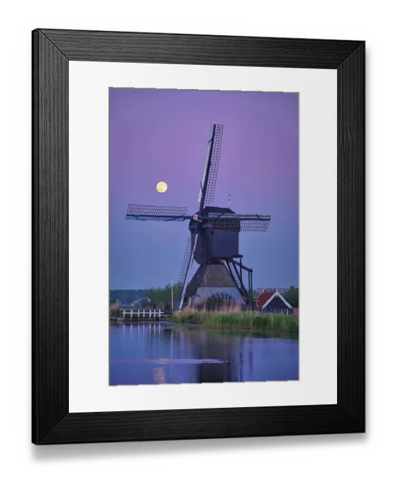 Framed Print : Netherlands rural landscape with windmills at famous tourist site Kinderdijk in Holland in twilight with full moon